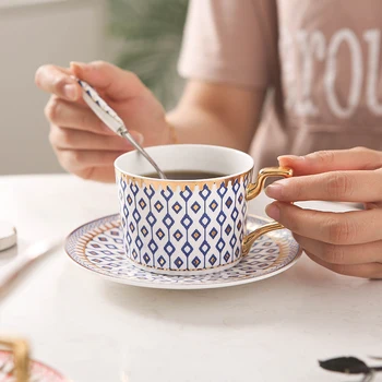 

European-style Phnom Penh coffee cup British bone china coffee cup dish set light luxury simple afternoon tea flower tea set