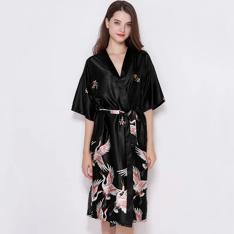 Black robe TERMEZY новые женские сексуальные атласные ночные халаты больших размеров банное платье Ночная рубашка Летняя одежда для сна свадебное Ночное платье халат с поясом - Цвет: Black robe