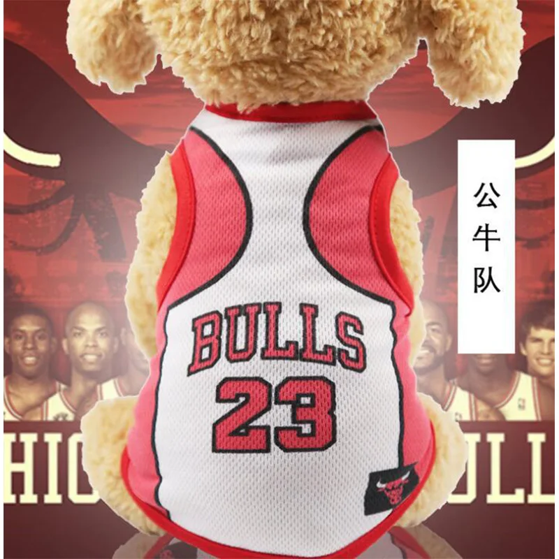 BULLS Одежда для собак сетка Футбол Баскетбол Pet Кубок мира одежда для домашних животных Поставки Одежда для собак - Цвет: BULLS