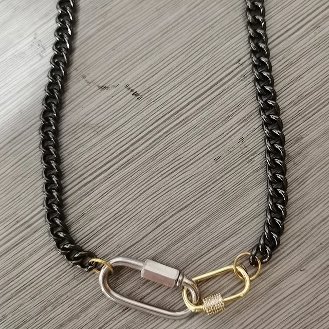 Light Yellow Gold Color