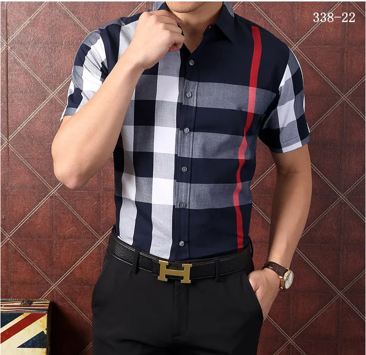 Men's business casual short sleeve shirt in summer