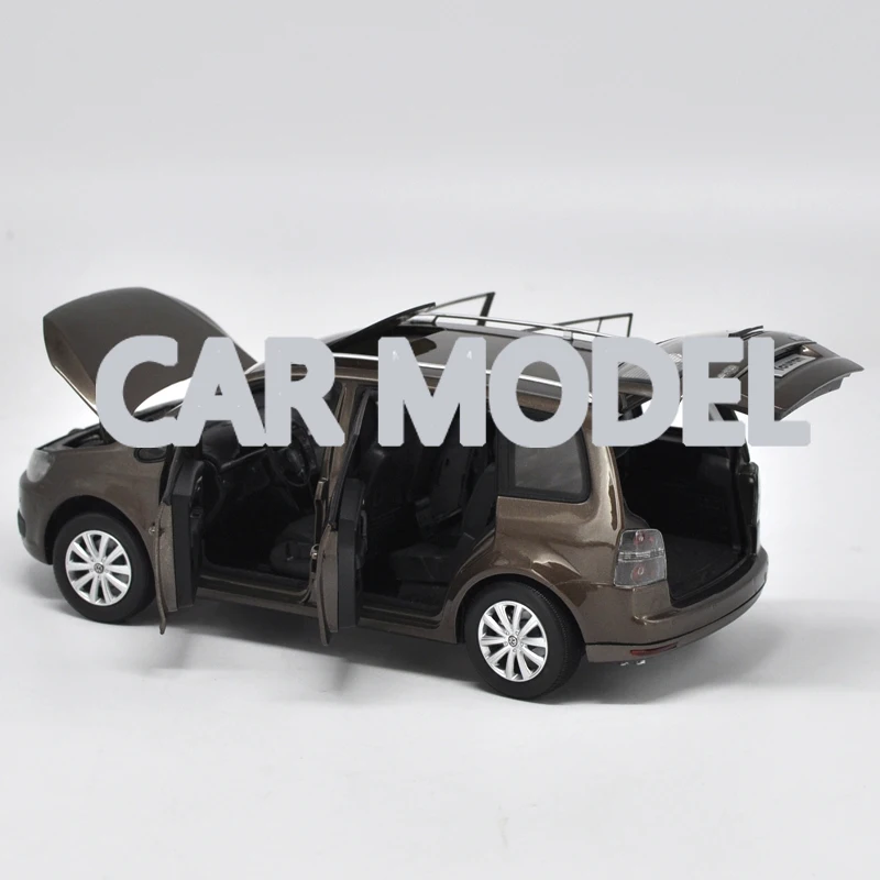 Игрушечные машинки из сплава 1:18 новая модель автомобиля VW TOURAN Детские игрушечные