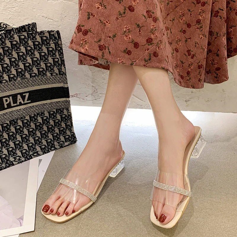 

PVC Transparent Slippers Fashion Rhinestone Open Toe Mid Heel Women Sandals Transparent Heel Slippers Summer Women Slides