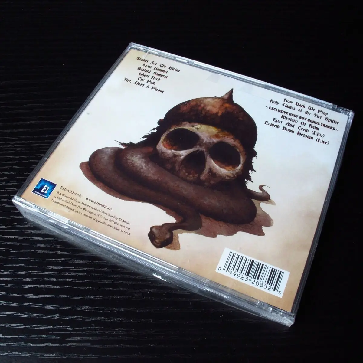 Высоко в огне-змеи для божественного CD