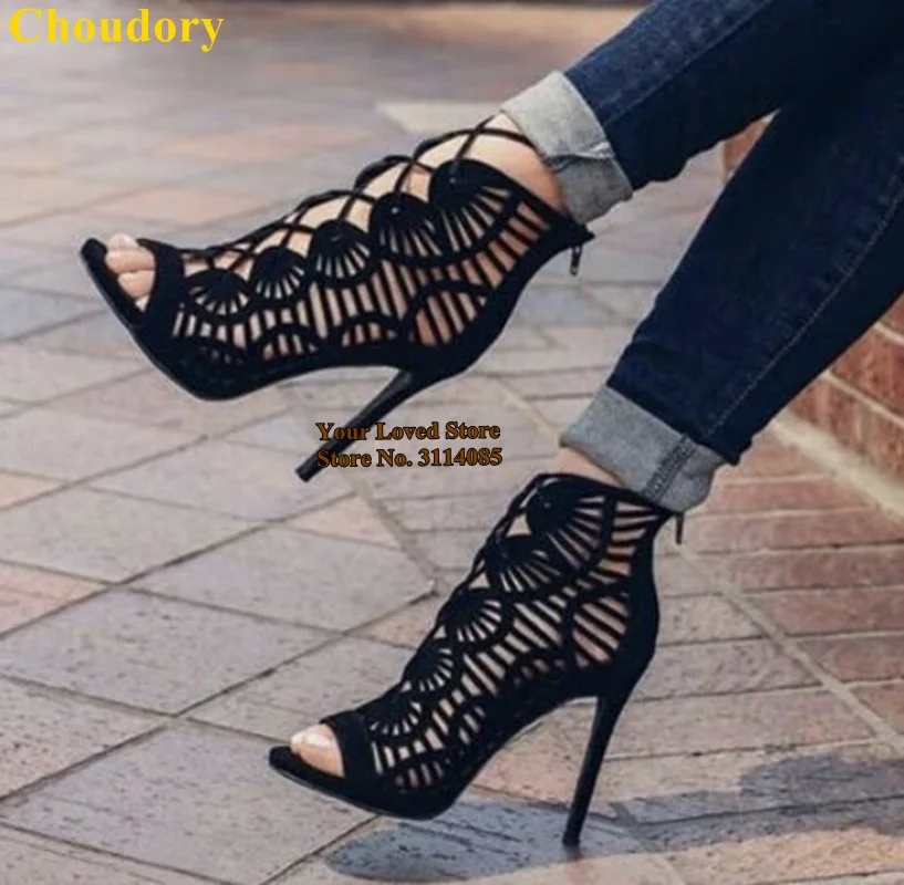 黑色绒面镂空系带短凉靴 (1)