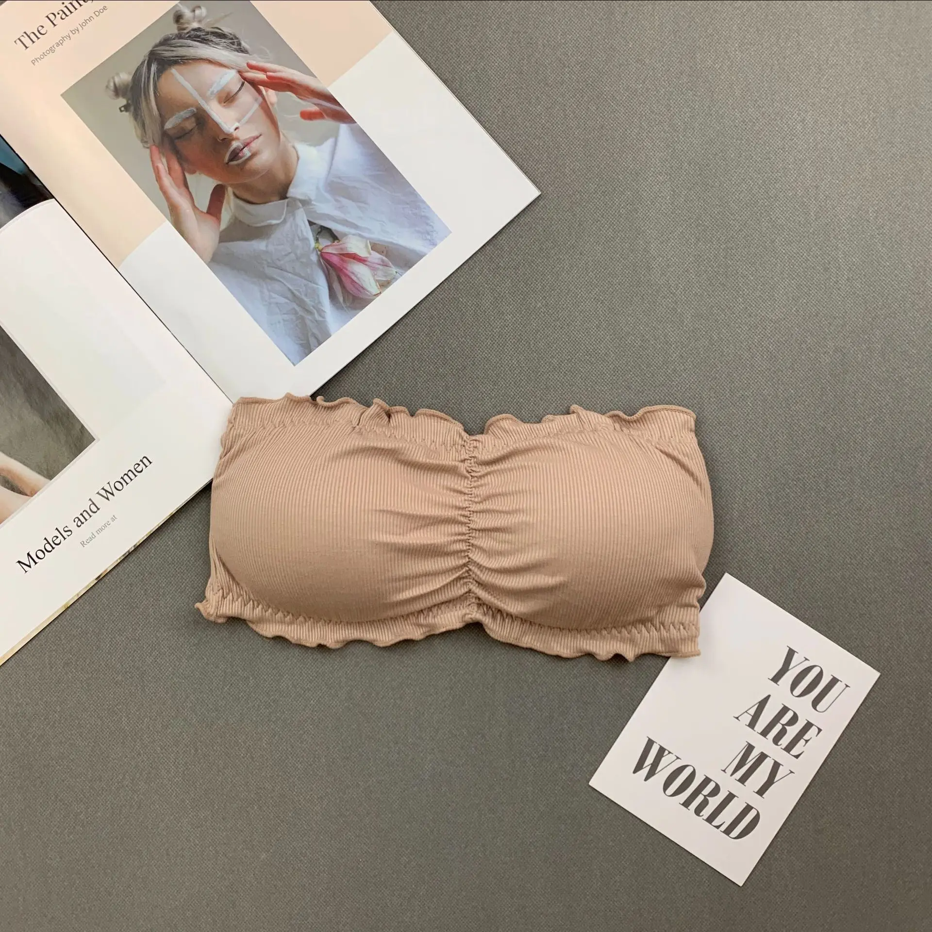 Skin Женский бюстгальтер без бретелек, сексуальный топ-труба, беспроводная обёрточная бумага, грудь, бандо, топ, женское укороченное нижнее белье - Цвет: Skin