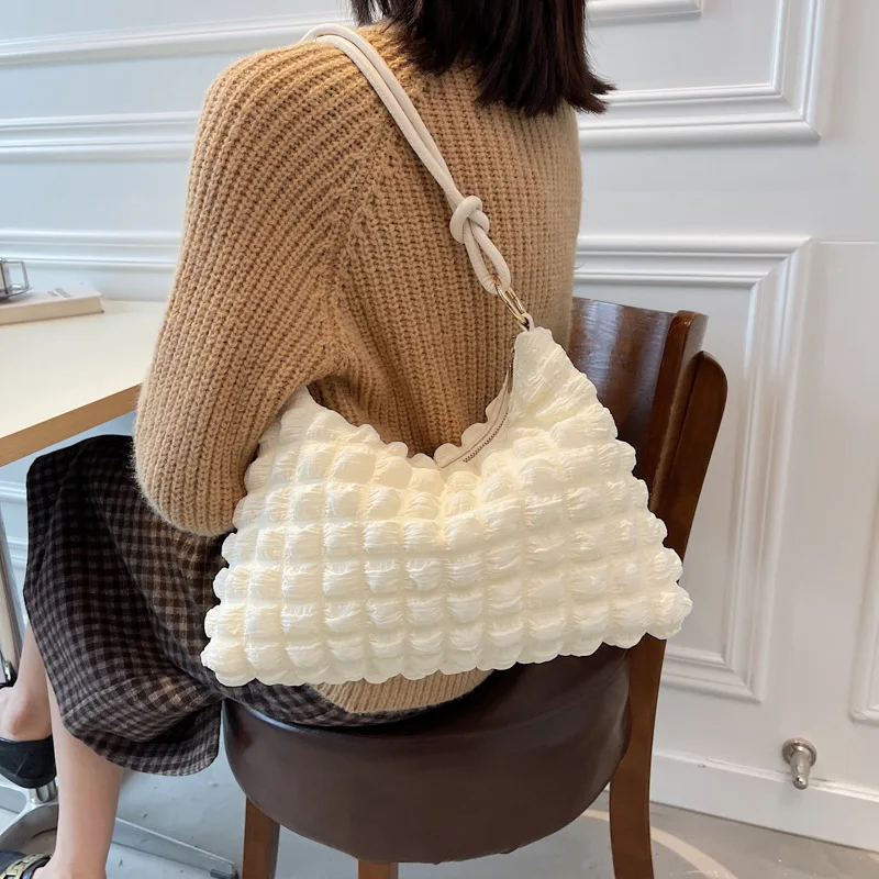 

Женская сумка на плечо, модные роскошные дизайнерские женские сумки Хобо, новинка сезона осень-зима 2021, стильные сумки с облаком, вместительные женские сумки