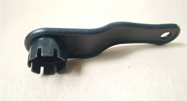 Chiave Valvola Aria Per Gommoni E Kayak - 6 Scanalature, Plastica Resistente, Design Ergonomico - Foto 2
