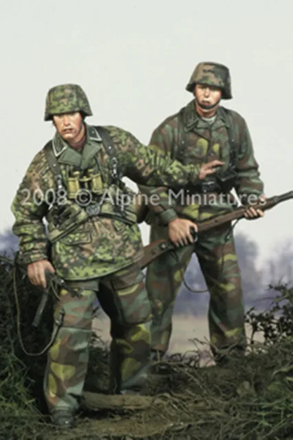 1/35 model kit resin kit   Fall Infantry  (2 Figures) 1