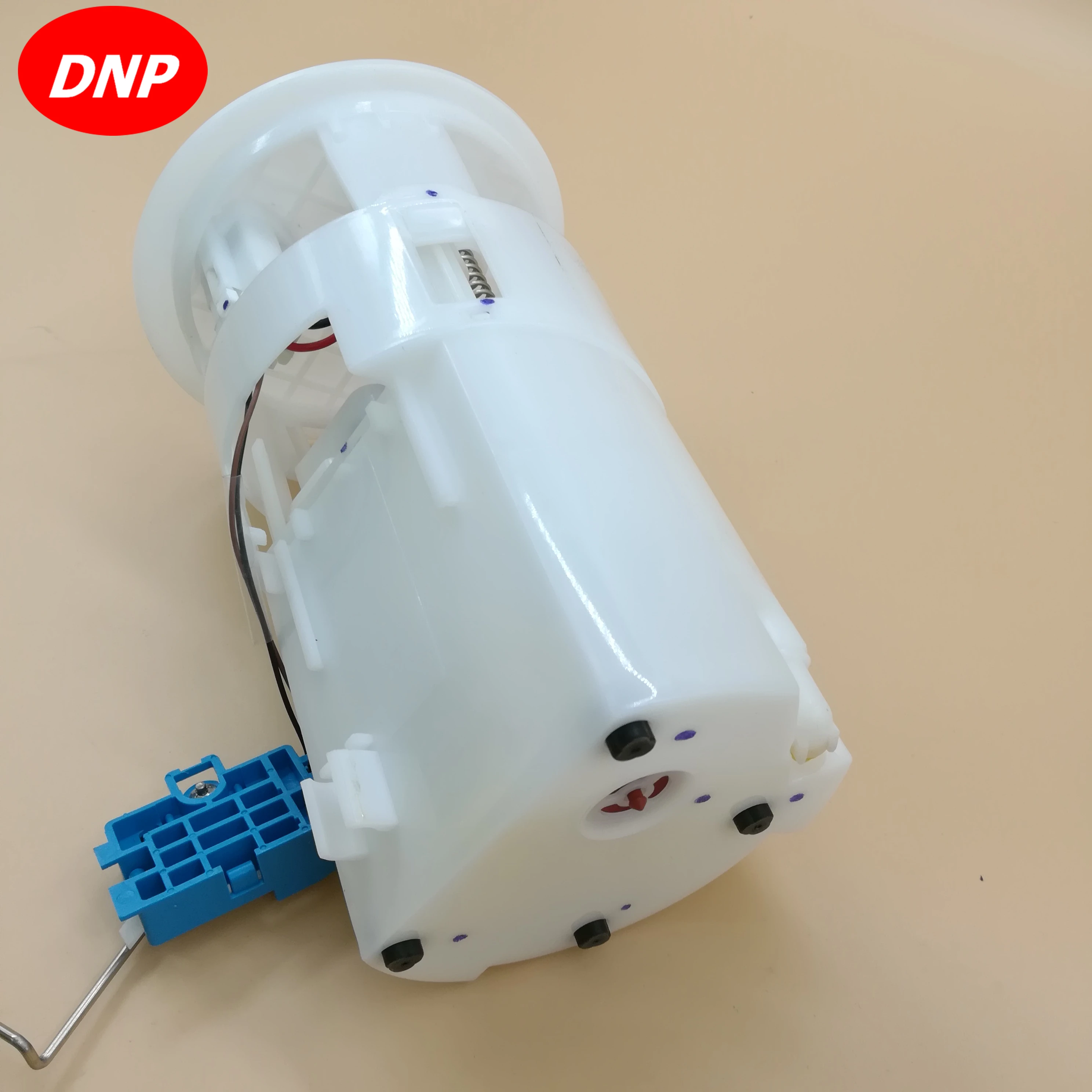 DNP Топливный насос Модуль Assemblyd Подходит для Nissan Almera/March 17040-95F0B/27510-31100