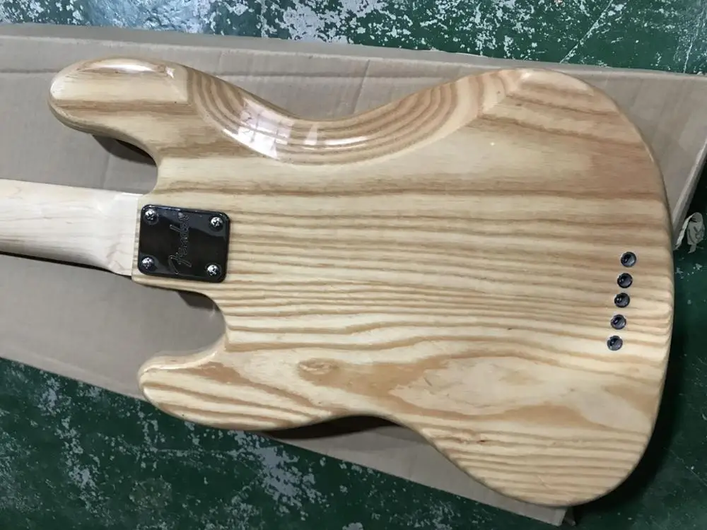 Высокое качество ольховое тело withRosewood гриф 4 струны бас гитара-G