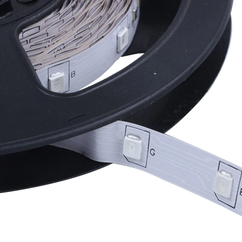 1 roll 5M SMD 3528 300LEDs RGB LED Strip Light 12V non-waterproof