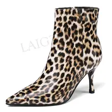 LAIGZEM/Модные женские ботинки из натуральной лакированной кожи; зимние Ботинки на каблуке-рюмочке; женская обувь с леопардовым принтом; женская обувь; botas mujer; Размер 34 39