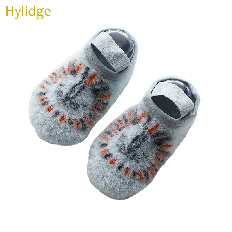 Hylidge анти капля для малышей кораллового цвета носки для девочки, мальчика с Strape зимние хлопковые носки для детей; обувь для детей ясельного возраста, для тех, кто только начинает ходить, Нескользящие носки-тапочки