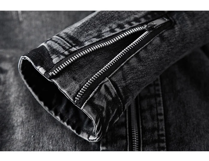 10558003407_479591141