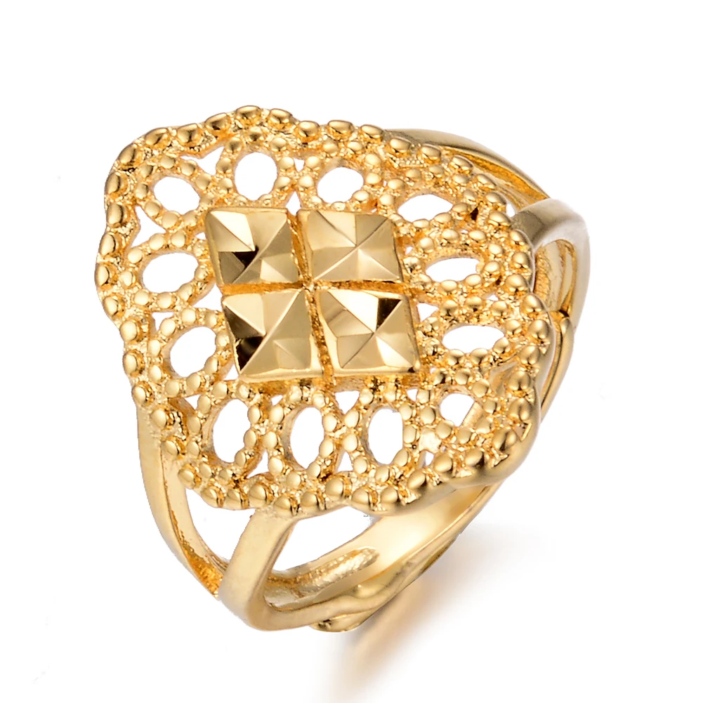 Золотые украшения. Золото сакина. Кольцо с фианитом золотое 585 соколов. Золото интернет магазин. Санлайт серьги золотые.