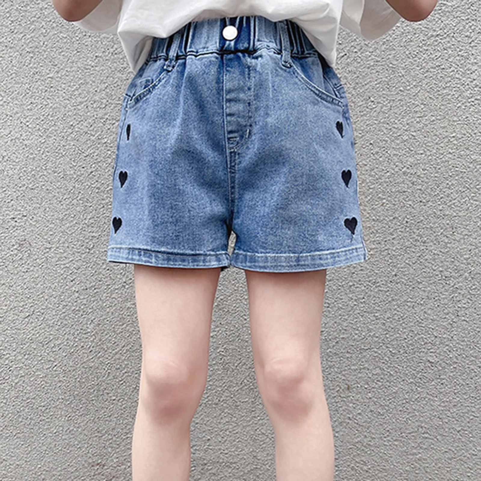 Teenage Girls High Waist Jeans Shorts Love Embroidery Denim Kids for Summer Loose Hot Pants Fashion Clothes New | Мать и ребенок