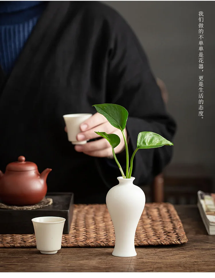 POT DE FLEUR,vase AMini Vase en porcelaine blanche, Guanyin, Jade