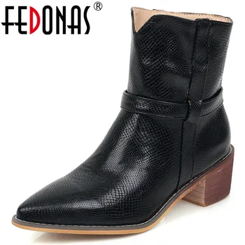 

FEDONAS Snake Decoration Female Classic Short Boots Basic Party Shoes Woman Winter Warm Women Pointed Toe Thick Heel Ankle Boots