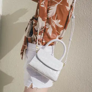 

2020 new summer bag Spanish niche design Fashionable crocodile print shoulder bag women cross body bag White mini bag bolsa