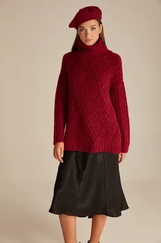 

Draped Turtleneck Print Sweater-Burgundy