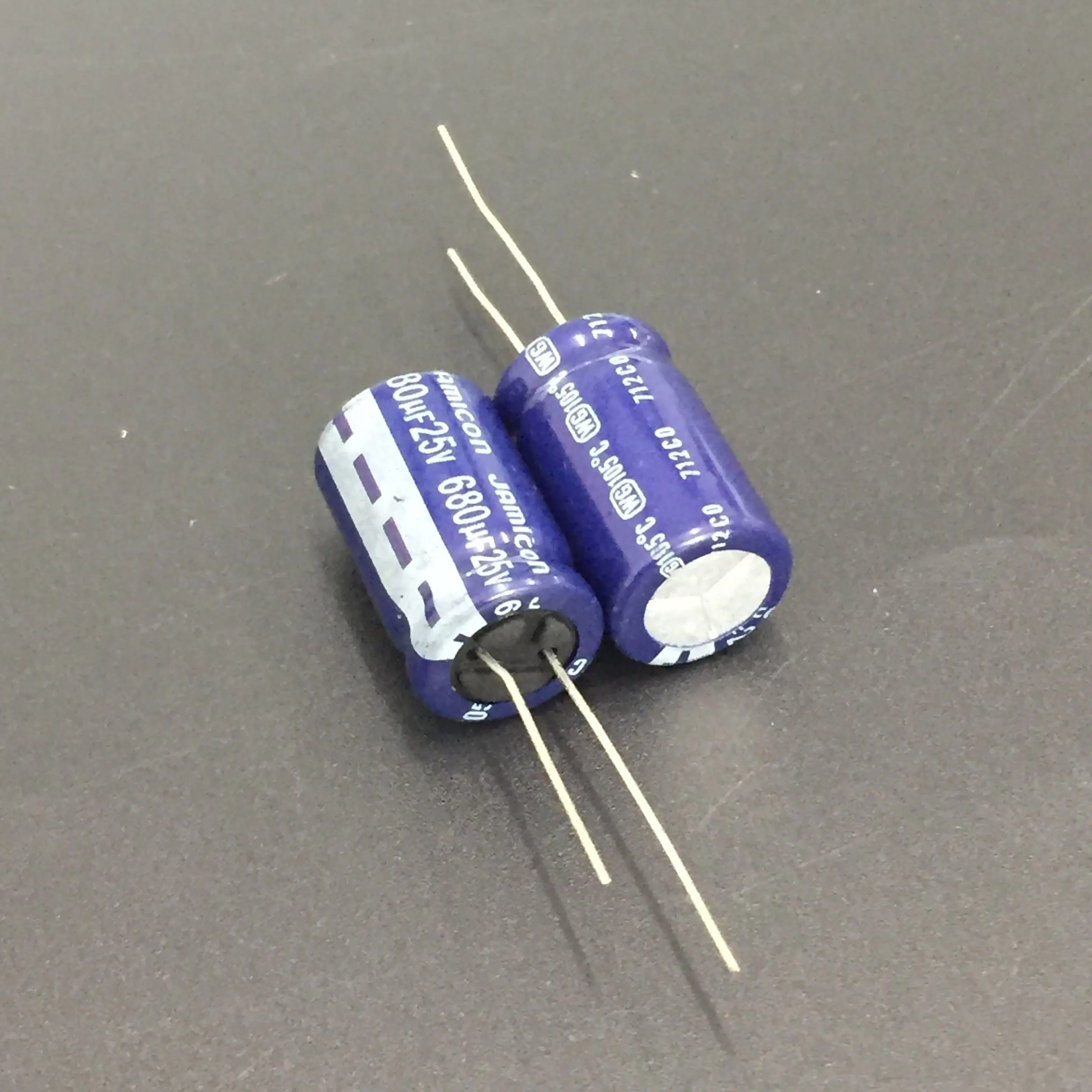 5 шт./50 шт. 680uF 25В JAMICON WG серия 12 5x20 мм низкий ESR долгий срок службы 25V680uF алюминиевый
