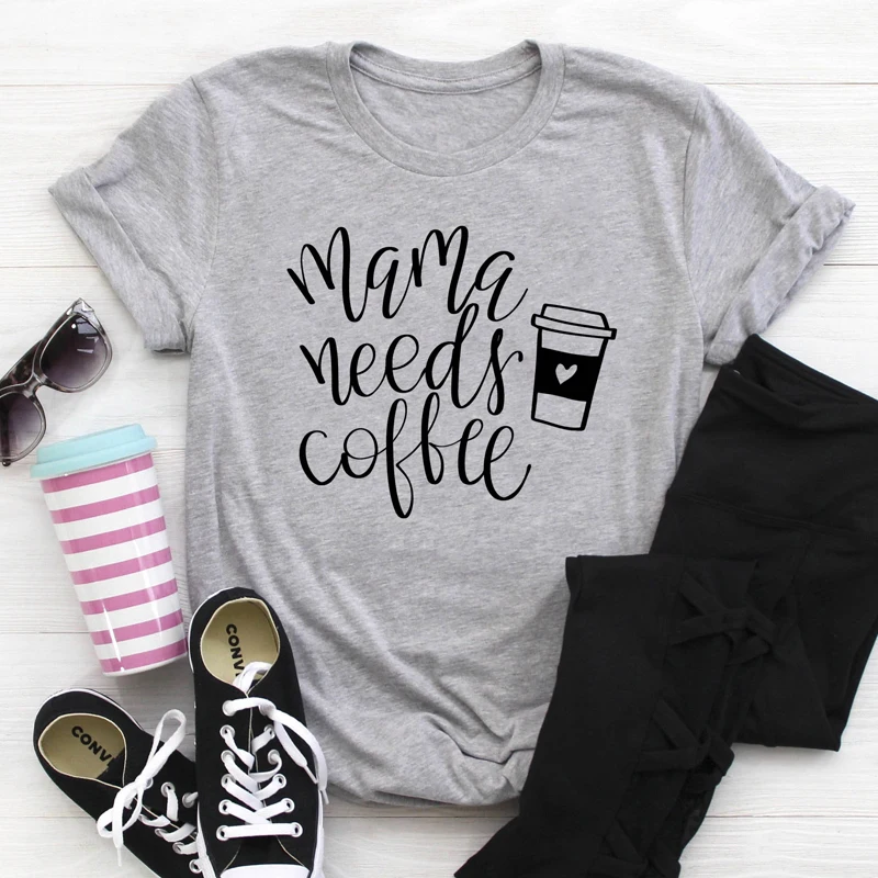 Mama Needs кофейная футболка Повседневная летняя графическая Мужская футболка с длинными рукавами мама жизнь, подарок рубашка женская модная одежда хлопковая футболка плюс размер - Цвет: gray t black words