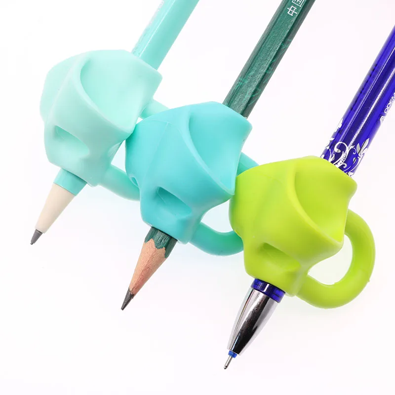 3 ручки правой рукой помогает детям учиться держать ручку и коррекция осанки при