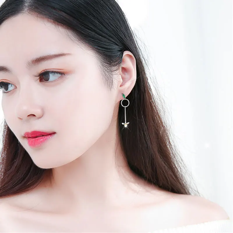 

HUAMI 2021 New Style Earrings for Women Accessories Jewelry Gift For Girlfriend Gift For Girlfriend Flower Drop Earrings Round