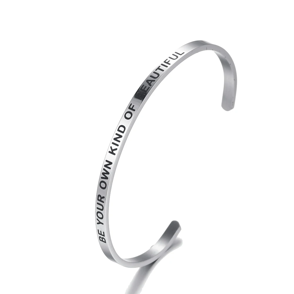 Будьте вашим собственным видом серебряных вдохновляющих букв штампованные