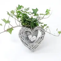 Convenient Heart Ornament Lightweight Window Hanging Pendant Creative Ornamental Decorative Heart Shape Chic Pendant 1