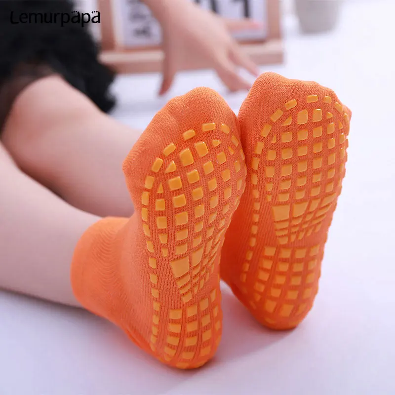 Детские Нескользящие носки для мальчиков и девочек прыжков на батуте синие