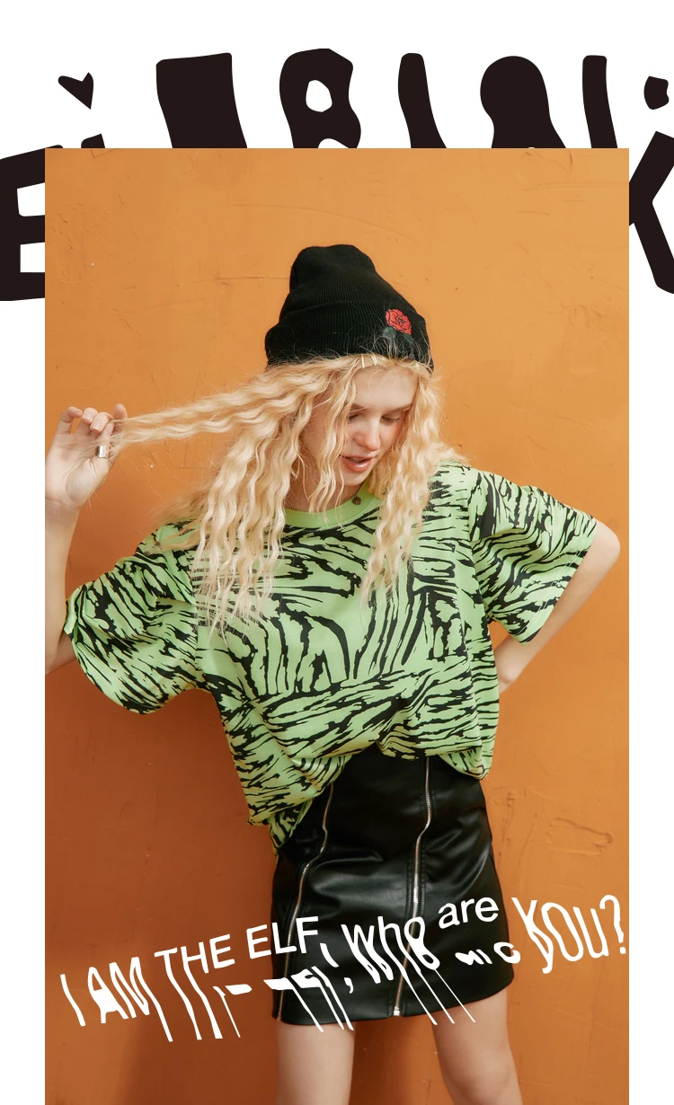ELFSACK Harajuku Leopard Casual T-Shirts Women Tops,2020 Autumn ELF Green Striped Short Sleeve Korean Ladies Daily Basic Tee