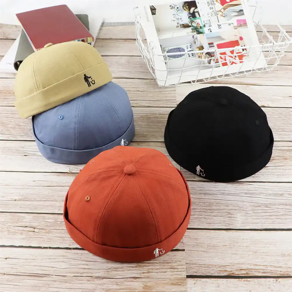 woman's brimless hat