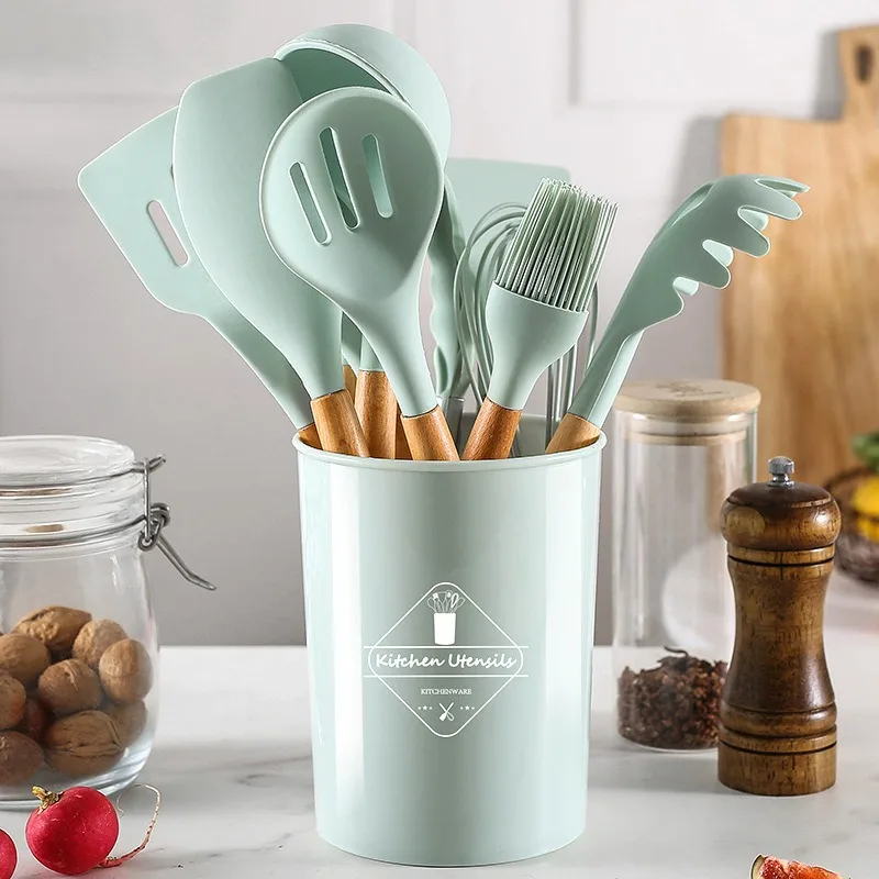 Green Silicone Utensils Cooking Kitchenware Tool Set With Wooden Multifunction Handle Non-Stick Spatula Ladle Egg Beaters Shovel