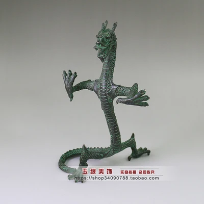

Retro-making Exquisite Bronze Feilong Ornaments