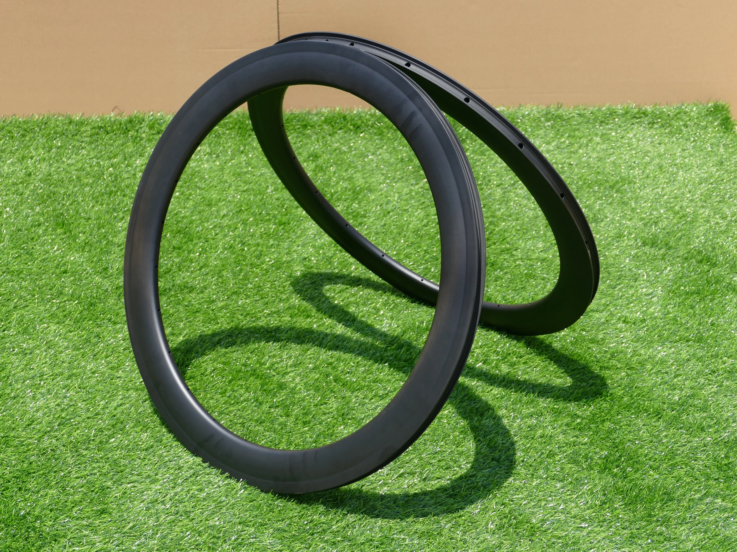 

Ultra Light Wheel Rims 60mm Full Carbon Road Cyclocross Bike Bicycle Clincher Wheel Rim for Disc Brake 25mm Width