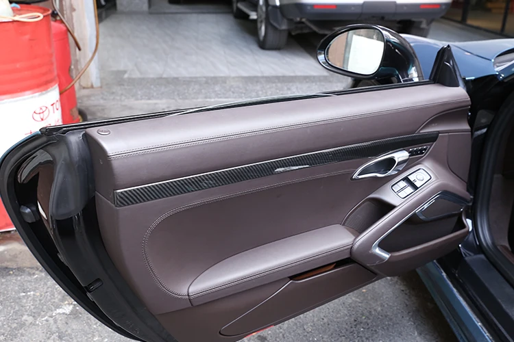 2 шт., настоящее углеродное волокно для Porsche 911 718 Cayman Boxster, декоративные полоски для внутренней отделки дверей автомобиля, 2013-, автомобильные аксессуары