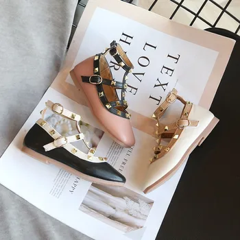 

Fashsion rivets girls shoes Girl's Dance Shoes kids Princess Sandals cute flat shoes leather girls sandals