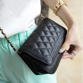 

2020 New Fashion Shoulder Mini Bag Women's Handbag Flat Embroidery Thread Rhombus Bag Women's Bag