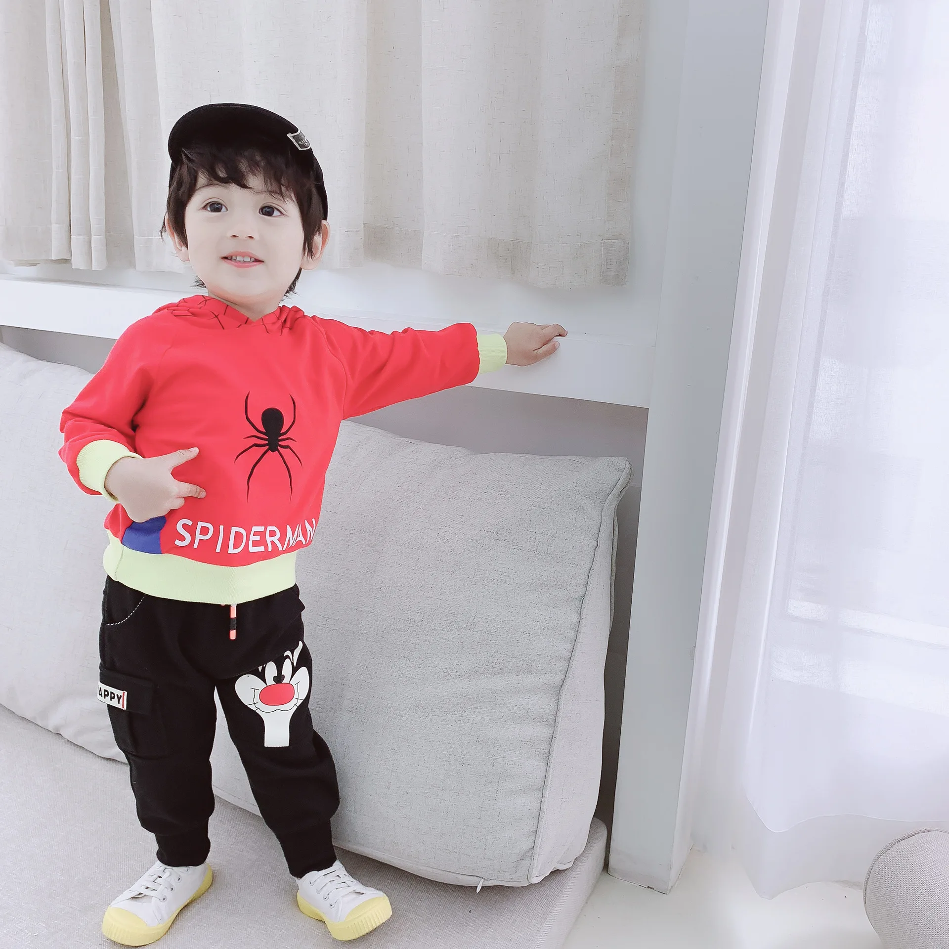 

2020 CHILDREN'S Sweater Children Baby Korean-style BOY'S English Lettered Joint Spider Hooded Two-Piece Set