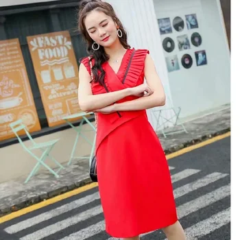 

2020 autumn mid-length women's red crossover big V-neck sleeveless straight knee-length dress 1214m