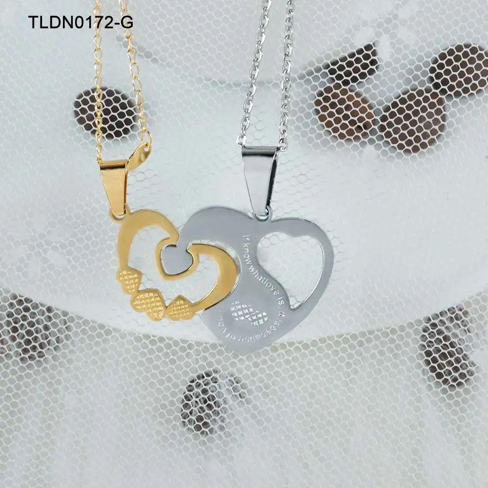 

Two love pendant lover necklaces can be divided into two independent gold and silver love stainless steel necklaces