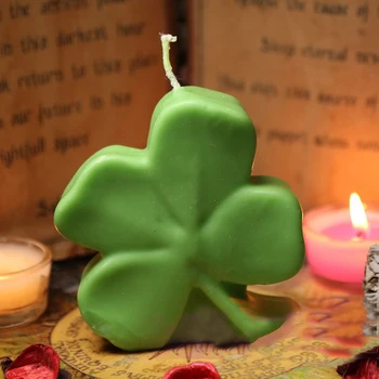 

3 Colors Clover Good Luck Candle Magic ritual wish candle Medium Soy Wax Energy Boost Magic votive Candle