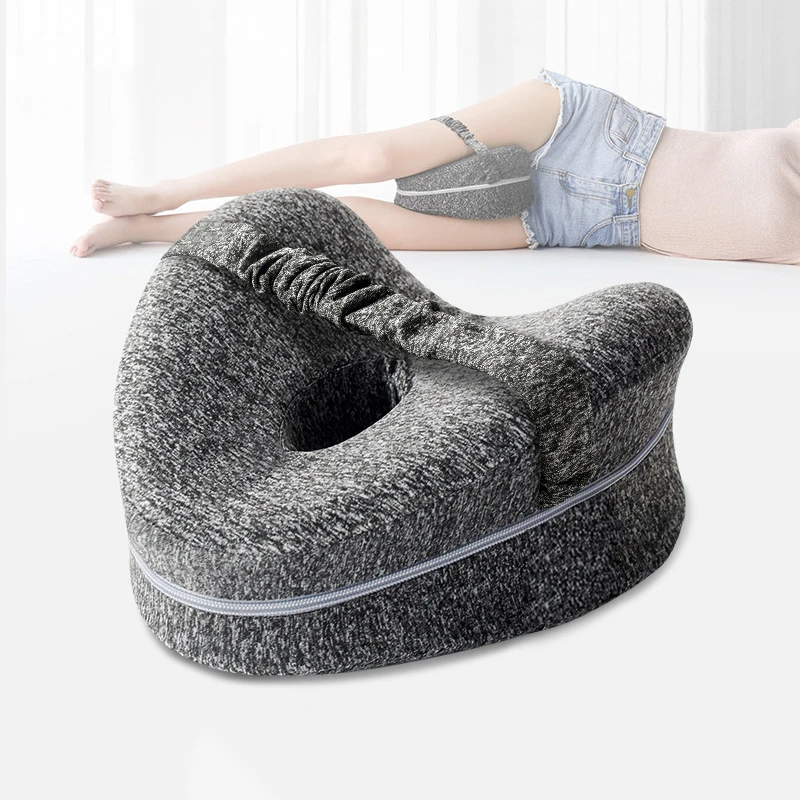 Almohada ortopédica con soporte para las piernas, cojín con espuma viscoelástica, soporte para las rodillas y sistema para alivio de caderas y ciática, en variedad de colores, de 23x23x13cm y en material poliéster