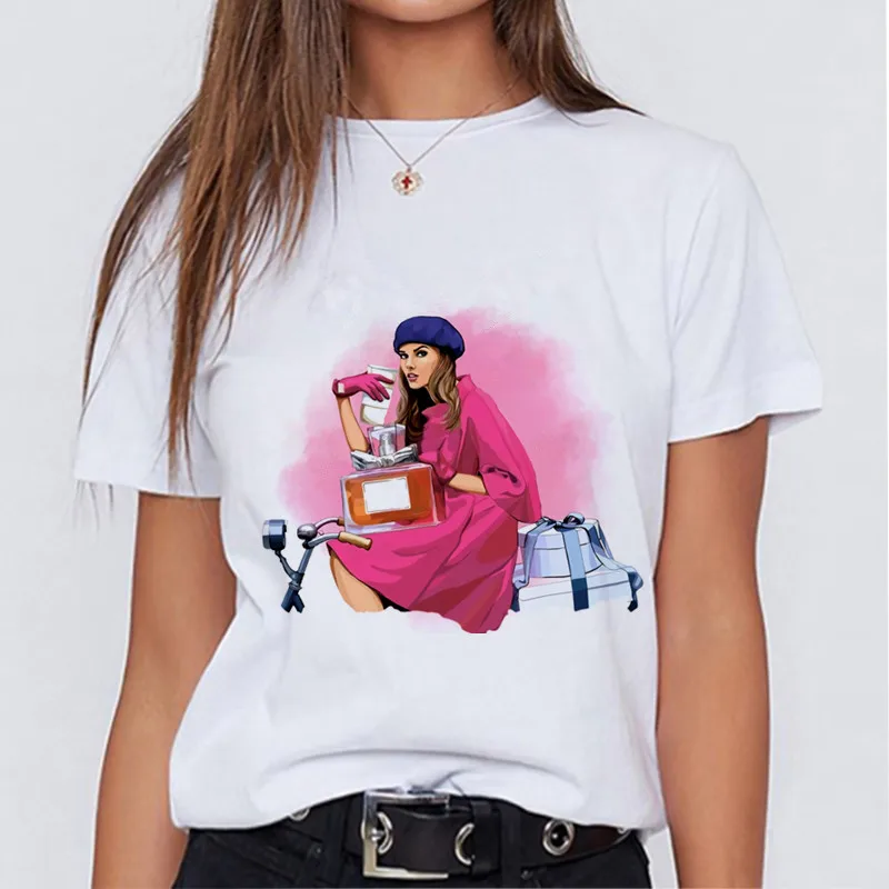 Modern mom fashionable T-shirt Korean fashion clothing street clothing female T-shirt to send girlfriends friends holiday gifts