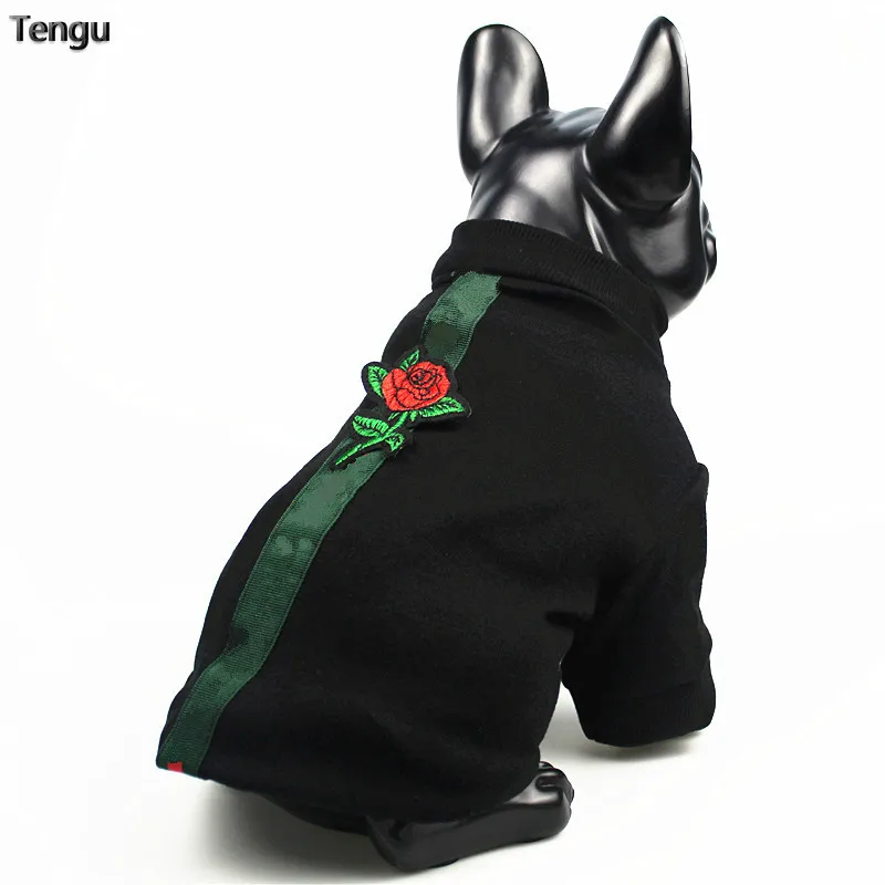 

French bulldog black short-sleeved sweatshirt with embroidered rose braid on the embellishment for cats dog fleece sweater