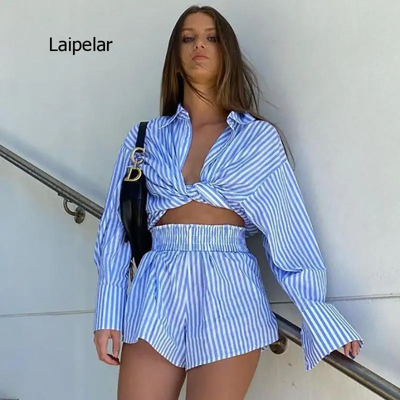 2021 Women's Spring and Summer New Fashion Striped Shirt Tunic Shorts Street Causal Office Wear Suit 2021 new y2k printed heart shaped jeans mommy 2xl retro street women women s blue high stretch sexy skinny pencil jeans