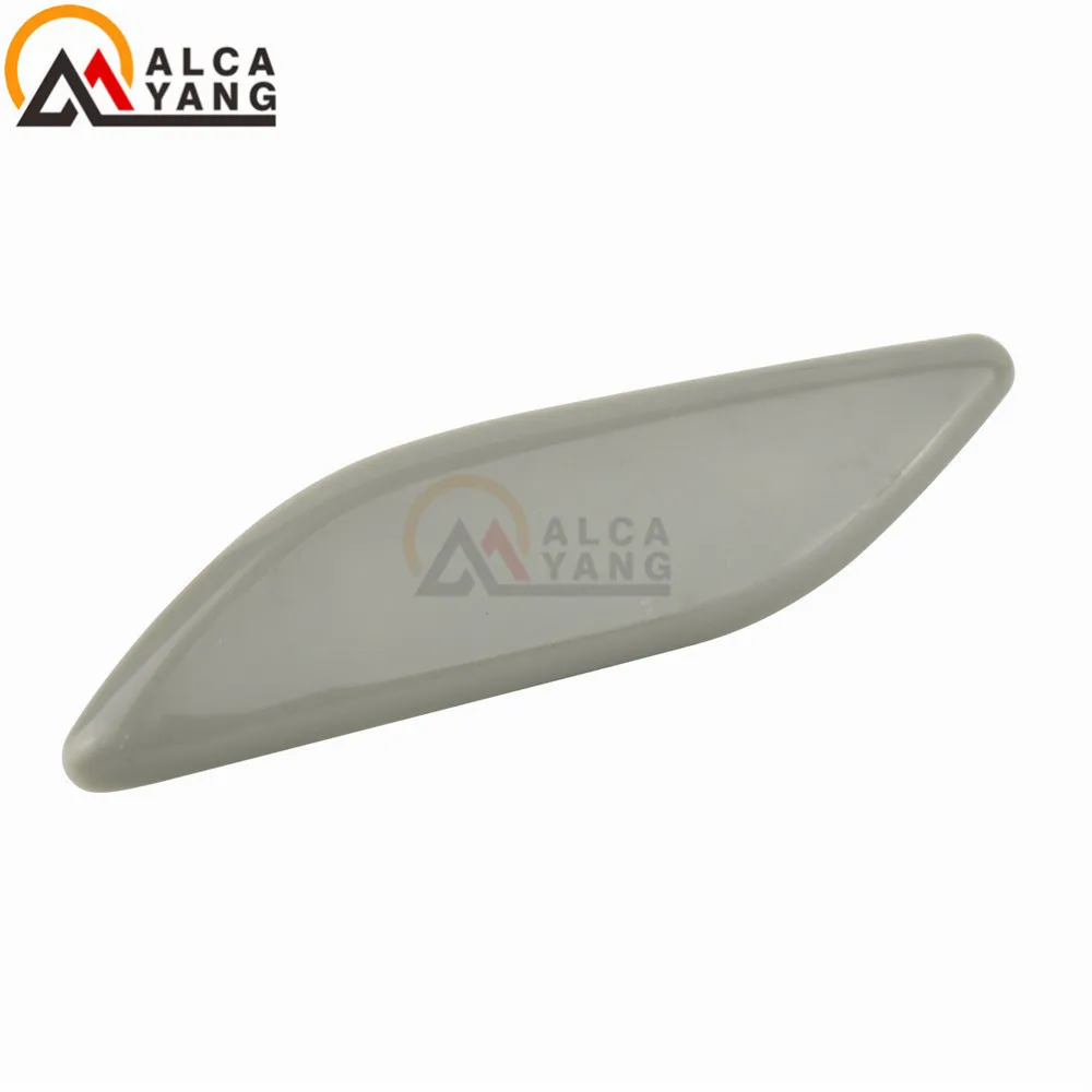 New Cap Cover Headlight Cleaning Left& Right GV9V-51-8H1 GV9V-51-8G1 For Mazda Mazda CX-4 - Цвет: Left