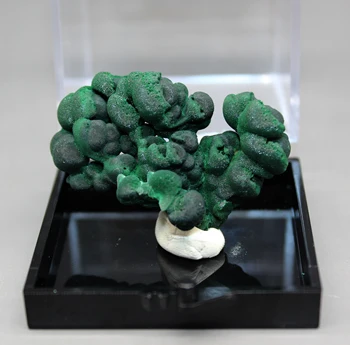 

100% Natural beautiful malachite mineral specimen crystal Stones and crystals Healing crystal Free shipping send box